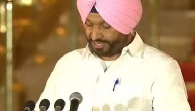 Photo of रवनीत सिंह बिट्टू को खाद्य प्रसंस्करण उद्योग व रेल मंत्रालय में राज्य मंत्री बनाया