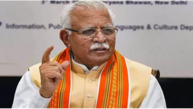 Photo of चंडीगढ़ के बाद अब दिल्ली में भी लोगों की समस्याओं का समाधान कर रहे मनोहर लाल!