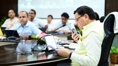 Photo of संवेदनशील गांवों के लोगों को सुरक्षित स्थानों पर करें शिफ्ट; सीएम के डीएम को निर्देश