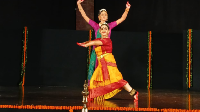 Photo of होनहार नृत्यांगनायें गौरी और वारिद्धि ने किया भरतनाट्यम नृत्य