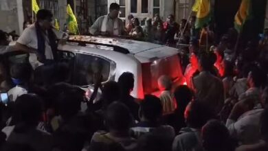 Photo of हरियाणा: उचाना कलां में चंद्रशेखर आजाद की गाड़ी पर हमला, शीशे टूटे