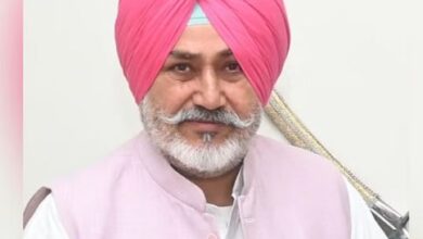 Photo of शिक्षकों की क्लास लगाने का मामला: आप विधायक चेतन सिंह जौड़ामाजरा ने मांगी माफी