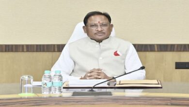Photo of छत्तीसगढ़ के स्कूलों में आज से गूंजने लगी घंटी, सीएम बोले- प्यारे बच्चों मन लगाकर पढ़ो, चिंता मुझ पर छोड़ दो
