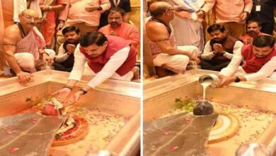 Photo of सीएम मोहन ने वाराणसी में बाबा काशी विश्वनाथ के किए दर्शन