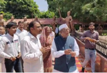 Photo of Rajsamand: राज्यपाल हरिभाऊ ने हल्दीघाटी की पवित्र मिट्टी से लगाया तिलक