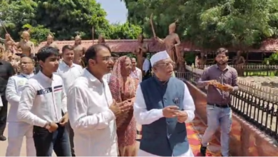 Photo of Rajsamand: राज्यपाल हरिभाऊ ने हल्दीघाटी की पवित्र मिट्टी से लगाया तिलक
