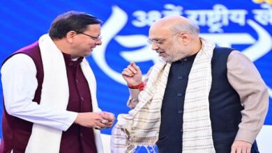 Photo of  शाह के फलक पर भी धामी की धमक, प्रदेश से लौटने के दो दिन बाद की तारीफ