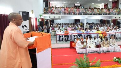 Photo of सीएम योगी ने वसंता कॉलेज में आयोजित संगोष्ठी का किया उद्घाटन