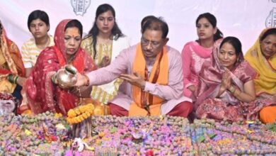 Photo of सीएम साय ने श्री फलेश्वरनाथ महादेव मंदिर में पूजा अर्चना कर की प्रदेशवासियों की सुख समृद्धि की मंगलकामना