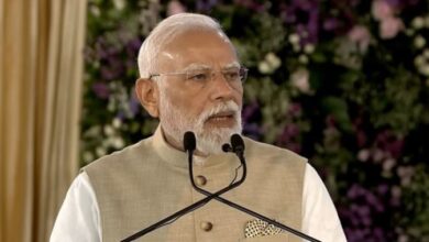 Photo of ‘अब दुनिया के दर्जनों देशों में जो ईवी चलेगी’, गुजरात में बोले PM मोदी