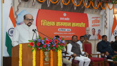 Photo of छत्तीसगढ़: राज्यपाल रमेन बोले- छात्रों के रोल मॉडल होते हैं शिक्षक