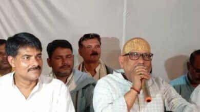 Photo of वाराणसी में बोले कांग्रेस नेता अजय राय – “राहुल गांधी ने वोट चोरी पर एटम बम फोड़ा