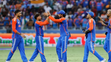 Photo of पाकिस्‍तान के खिलाफ मैच से पहले टीम इंडिया को लगा जोर का झटका