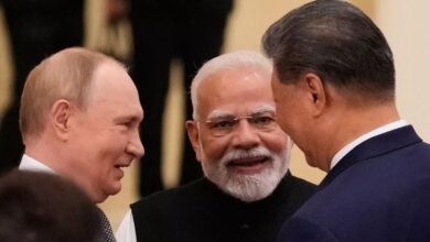 Photo of मोदी-पुतिन-चिनफिंग की मुलाकात से नरम पड़े अमेरिका के सुर
