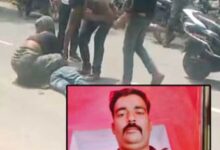 Photo of यूपी: तीन मिनट तक तबाड़तोड़ गोलीबारी…पत्नी के सामने कत्ल