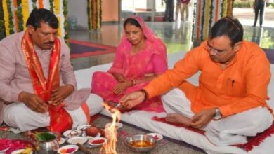 Photo of मुख्यमंत्री ने सीएम आवास पर की मां दुर्गा की पूजा