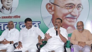 Photo of सीएम नीतीश कुमार से मिले JDU के कार्यकारी अध्यक्ष संजय झा