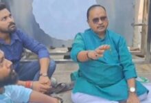 Photo of बिहार: सीएम हाउस के बाहर धरने पर बैठे जदयू विधायक गोपाल मंडल