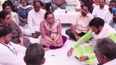 Photo of शोक जताने पहुंचे सीएम सैनी से आईएएस अमनीत कुमार ने की चार मांग