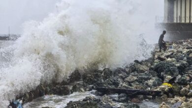 Photo of श्रीलंका में तूफान दितवाह से तबाही, 69 लोगों की मौत
