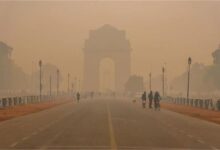 Photo of दिल्ली में GRAP-3 हटा और हवा फिर हुई खराब! AQI पहुंचा 400 पार