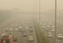 Photo of दिल्ली में ‘दमघोंटू’ हवा की मार, इन जगहों पर AQI 400 पार