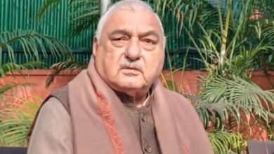 Photo of हरियाणा: आज राज्यपाल को सौंपेगी कानून व्यवस्था का ज्ञापन