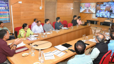 Photo of जयपुर: प्रशिक्षण स्थल से पोलिंग बूथों के लिए रवाना होने लगे मतदान दल