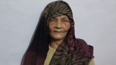 Photo of कपड़े धो रही महिला पर भतीजी ने फेंका कैमिकल, चेहरा झुलसा