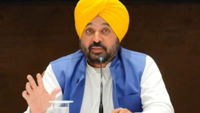 Photo of पंजाब के किसानों पर इल्ज़ाम मत लगाइए और दिल्ली के वातावरण को सुधारने के लिए काम कीजिए; सीएम मान