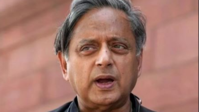 Photo of संसद में हंगामे पर थरूर ने कांग्रेस को दिखाया आईना