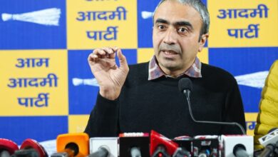 Photo of आदिवासी कल्याण के 50 करोड़ रुपये गुजरात सरकार ने वीआईपी स्वागत में फूंके