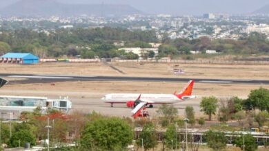 Photo of कोहरे का कहर, इंदौर एयरपोर्ट पर 10 से ज्यादा फ्लाइट लेट