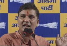 Photo of दिल्ली की मुख्यमंत्री के घर से महज़ 400 मीटर दूर दिन दहाड़े इनकी माँ की हत्या कर दी गई