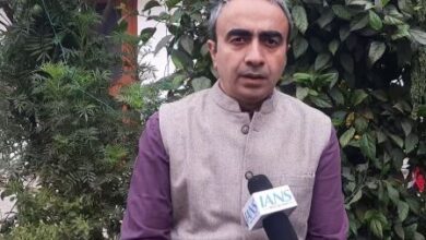 Photo of भाजपा का घमंड इस बात से साफ़ झलकता है कि वह उन्हें चुनने वाले लोगों के साथ कैसा व्यवहार करती है