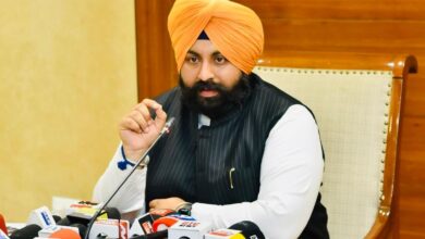 Photo of भगवंत मान सरकार विद्यार्थियों को जेईई एडवांस की तैयारी के लिए 3 हफ्तों का विशेष आवासीय कैंप लगाएगी: हरजोत सिंह बैंस