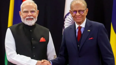 Photo of हिंद महासागर में शांति के लिए साथ चलेंगे भारत-मॉरीशस