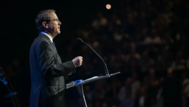 Photo of बांडी बीच हमले के बाद पहली बार ऑस्ट्रेलिया पहुंचे इजरायल के राष्ट्रपति इसाक हर्जोग