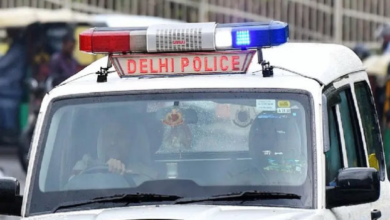 Photo of ज्वेलरी शोरूम का शटर काटकर तीन करोड़ के गहने उड़ाए, CCTV में कैद वारदात