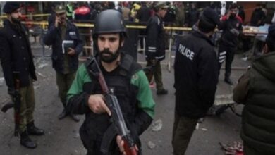 Photo of खैबर पख्तूनख्वा से पंजाब प्रांत तक आतंक का साया, पुलिस वैन पर हमले से सात की मौत