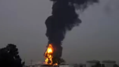Photo of कुवैत एयरपोर्ट पर लगी आग, ईरान ने ड्रोन से फ्यूल टैंक पर किया हमला