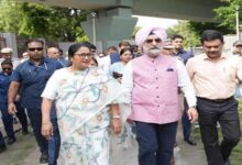 Photo of उपराज्यपाल संधू, सीएम रेखा मानसून की तैयारियों की समीक्षा के लिए वासुदेव घाट पहुंचे