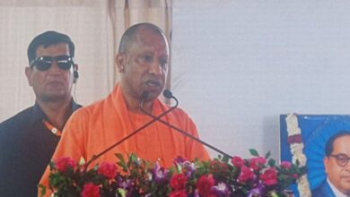 Photo of अब करें खुद का रोजगार: ग्रामीण युवाओं के लिए बड़ी खुशखबरी, यूपी सरकार दे रही 10 लाख तक लोन