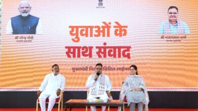 Photo of सिविल सेवा परीक्षा एवं भारतीय वन सेवा परीक्षा-2025 के चयनित अभ्यर्थियों ने मुख्यमंत्री से साझा किए अनुभव