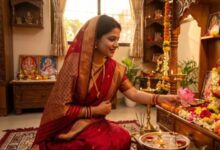Photo of शुक्रवार को देवी लक्ष्‍मी को ये 5 चीजें अर्पित करने से कम हो जाती है आर्थिक तंगी