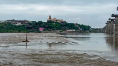 Photo of माही बांध के गेट खुलने से पहले ही टापू बना बेणेश्वर धाम