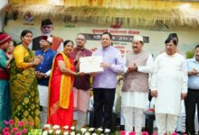 Photo of मुख्यमंत्री उद्यमशाला चौपाल- 2026 में मुख्यमंत्री ने किया लखपति दीदियों और महिला उद्यमियों का सम्मान
