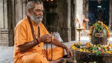 Photo of सावन में रुद्राक्ष माला से कर रहे हैं मंत्र जाप? तो भूलकर भी न करें ये गलतियां