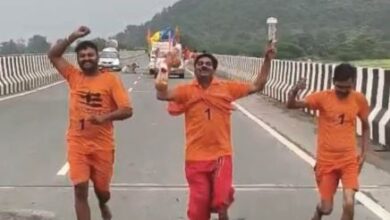 Photo of सीताराम डाक कांवड़ यात्रा: रामेश्वरम से इंदौर तक 2100 किलोमीटर दौड़ते हुए करेंगे सफर