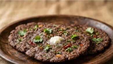 Photo of नाश्ते की बोरियत चुटकी में दूर! ट्राई करें कैल्शियम-प्रोटीन का सुपर ब्रेकफास्ट ‘रागी थालीपीठ’